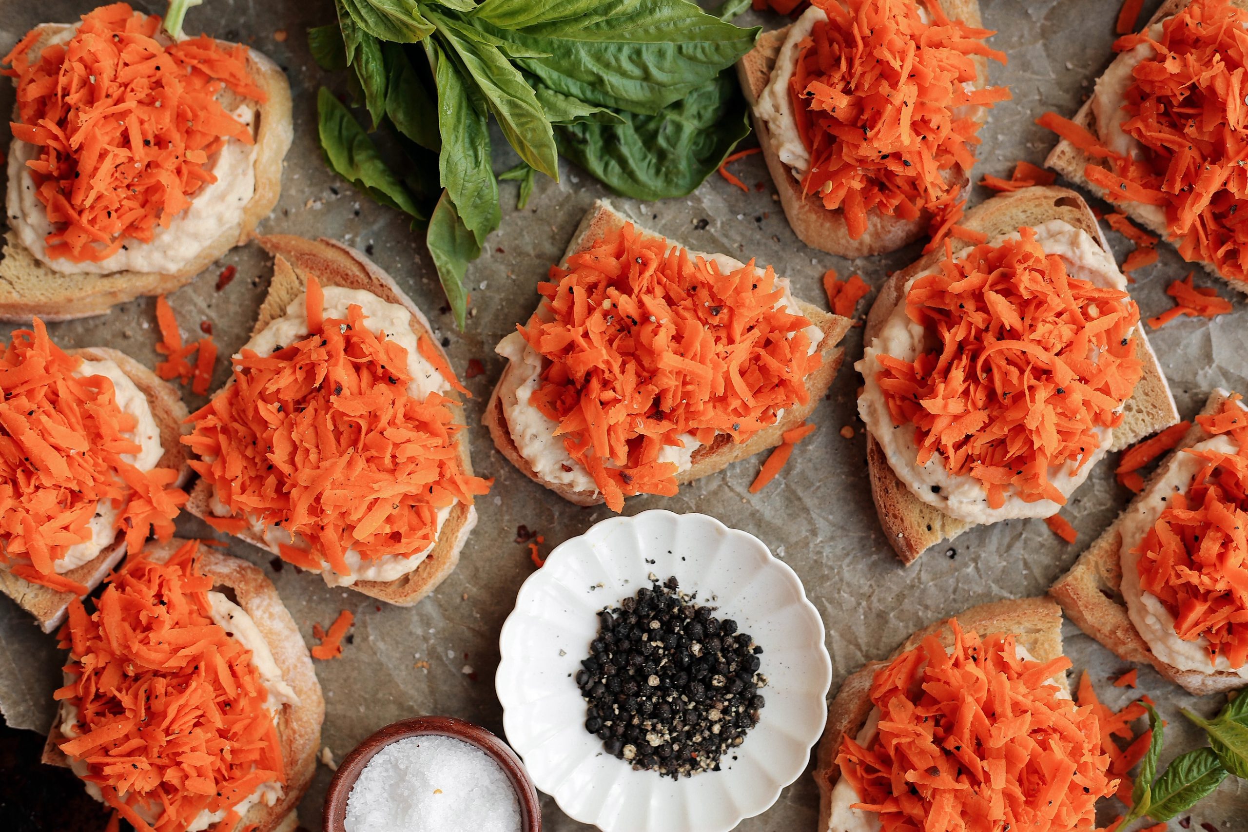 easy and delicious hummus and carrot toast