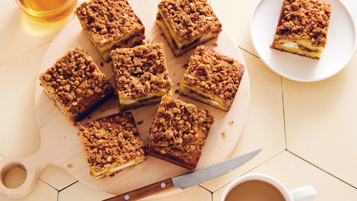 Walnut cream cheese cake.